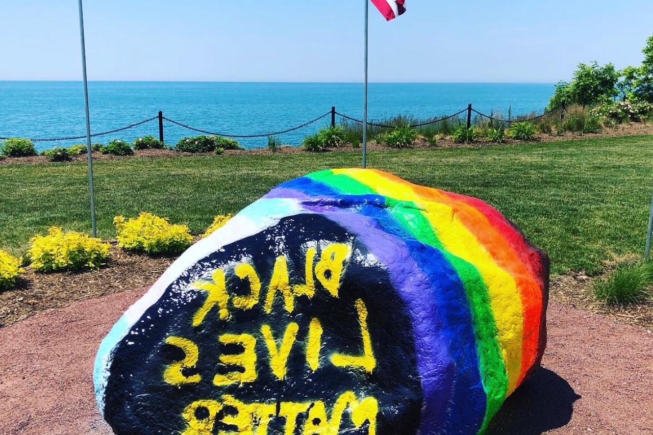 Kissing Rock is painted by students and student groups on an almost-daily basis.